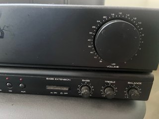 Altavoces Jamo SX200 y amplificador AkiyamaTA-9600