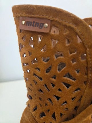 Botines Mustang Serraje Tacón