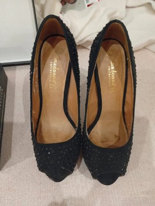 Scarpe con tacco e strass