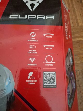 Scalextric compact, cupra racing 5,6m de pista.