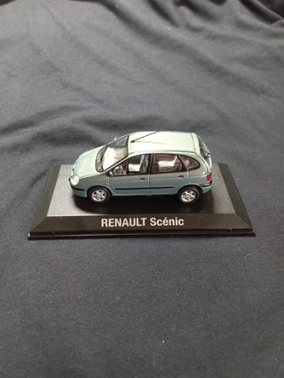 Renault Scénic 1/43 fabricado por Norev