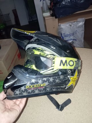 Casco Motocross/Enduro Negro y Amarillo