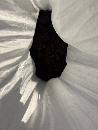 Tierra y arena para jardin. Regala