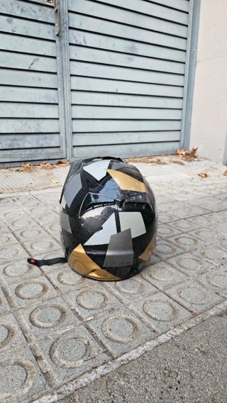 Casco Moto / Descenso Negro y Dorado