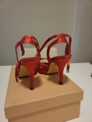 Zapatos de tacón coral Membur talla 38