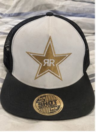 Gorra SHOT Estrella Dorada Negra Blanca