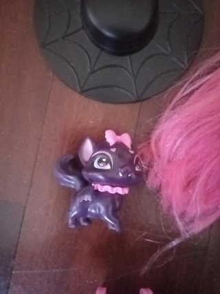 Monster High Draculaura con accesorios