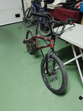 Bicicleta BMX Roja