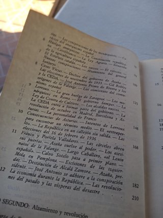 La Guerra Civil española. Hugh Thomas. 2 Tomos.