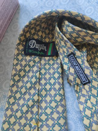 Lote 4 Cravatte di Design