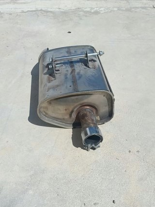 Tubo de Escape Original Kawasaki Z650 – NUEVO