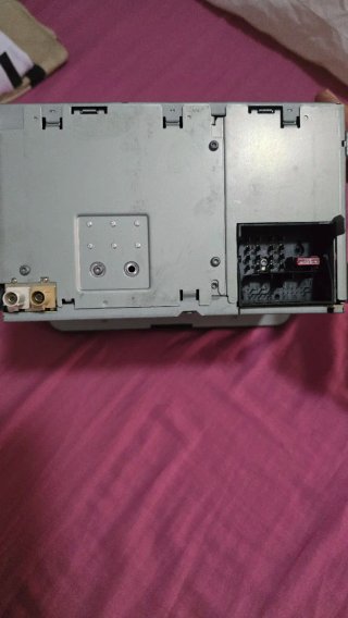 Radio y antena Volkswagen Golf V