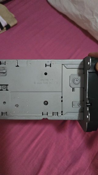 Radio y antena Volkswagen Golf V