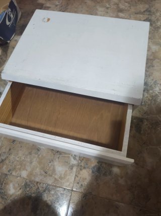 Mueble de comedor blanco
