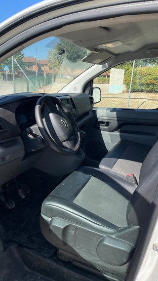 Toyota Proace 2021