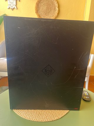 Omen by HP Obelisk + Monitor LG Ultrawide