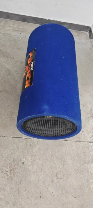 Subwoofer Magnat PowerBull 3001 Azul