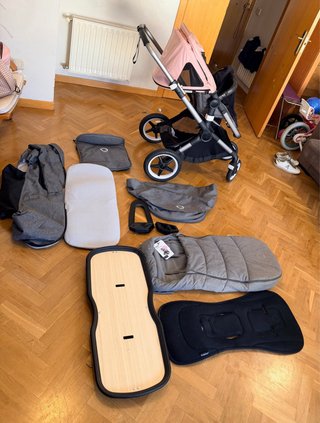 Bugaboo Fox 3 con 2 capotas y colchoneta confort.