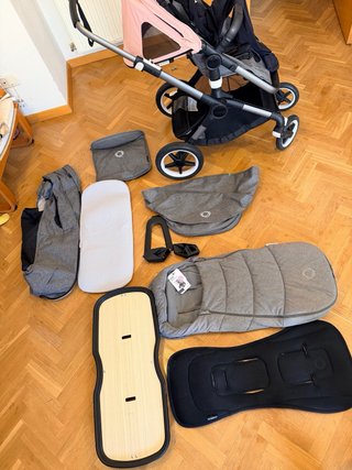 Bugaboo Fox 3 con 2 capotas y colchoneta confort.