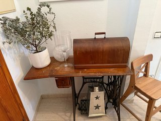 Máquina de coser Singer antigua