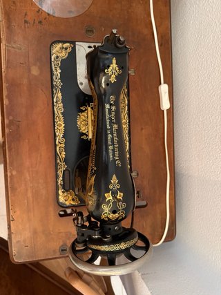 Máquina de coser Singer antigua