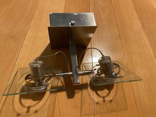 Lampara de techo Ikea modelo Fuga