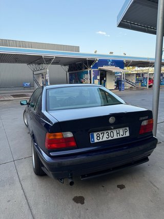 🚗 BMW E36 318i 1995 | Automático | RHD