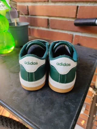 Zapatillas Adidas niño talla 28