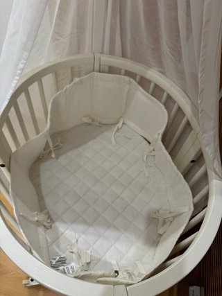 Cuna Stokke Sleepi Ovalada con Ruedas