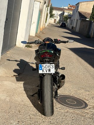Kawasaki Z400 Performance