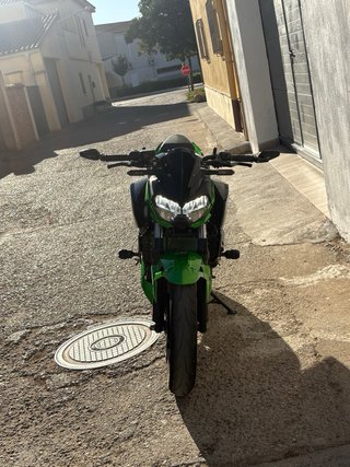 Kawasaki Z400 Performance