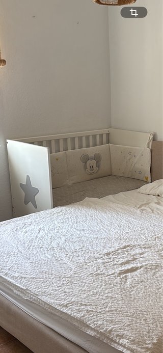 Cuna 70x140 con colchón y accesorios