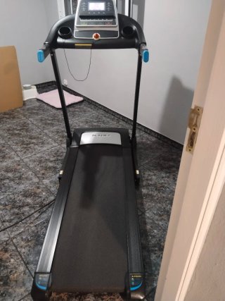 Cinta de correr profesional nueva