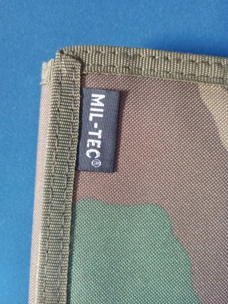 Cartera y bandolera MIL-TEC camuflaje