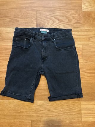 Pantalones cortos vaqueros negros REVOLUTION