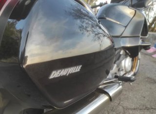 Honda NT700V Deauville Negra