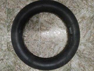 Cámara de moto reforzada Pirelli 18" enduro/motocr