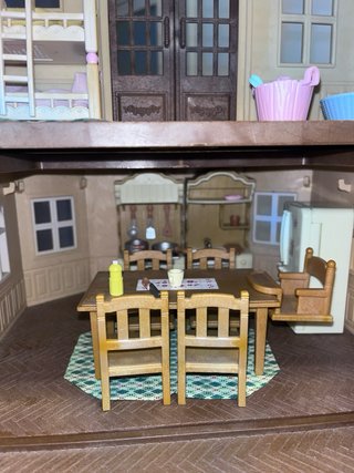 Casa Sylvanian Families con accesorios