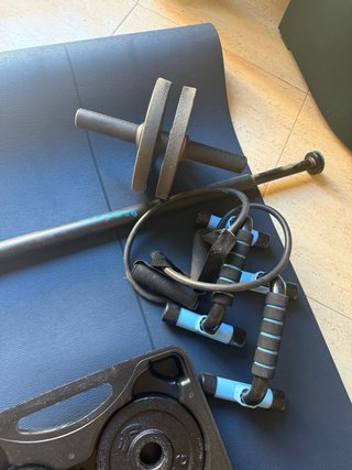 Kit Gimnasio - pesas, barra, rueda, mat/manitas