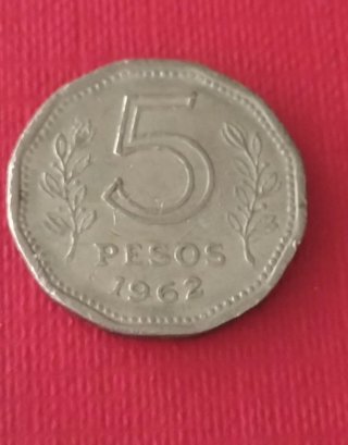 Monedas 10 y 5 Pesos Argentinos 1964 y 1962