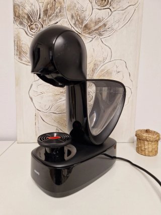 Cafetera Dolce Gusto Negra
