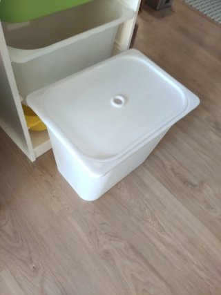 Estantería Trofast Blanca con Cubos