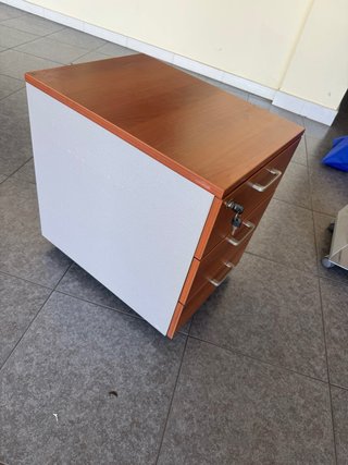 Cajonera de madera