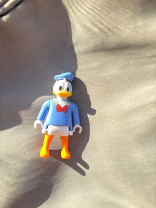 Playmobil Pato Donald huevo kinder sorpresa