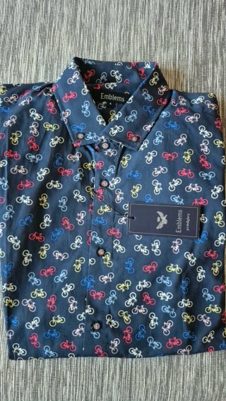 Camisa estampada bicicletas azul marino