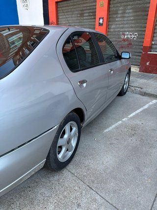 Nissan Primera 2003