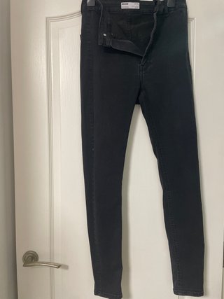 Pantalón vaquero Bershka negro