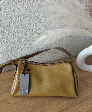 Bolso bandolera efecto verde caqui Parfois nuevo