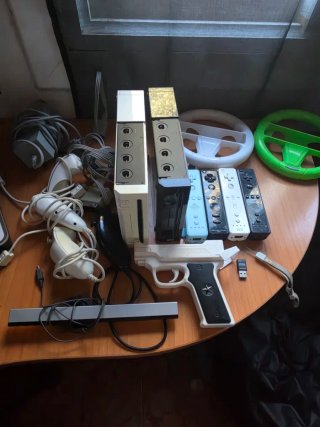 Consola Wii y Accesorios