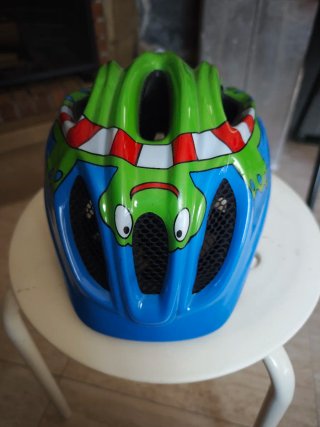 Casco bici infantil diseño divertido